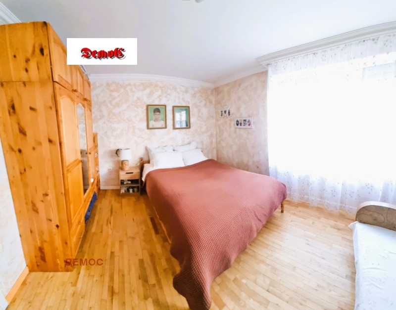 Продава  4-стаен град София , Борово , 187 кв.м | 27156792 - изображение [13]