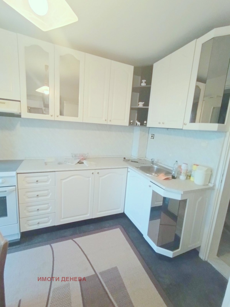 De vânzare  3 dormitoare Dobrici , Cralsca zona , 102 mp | 96210087 - imagine [2]