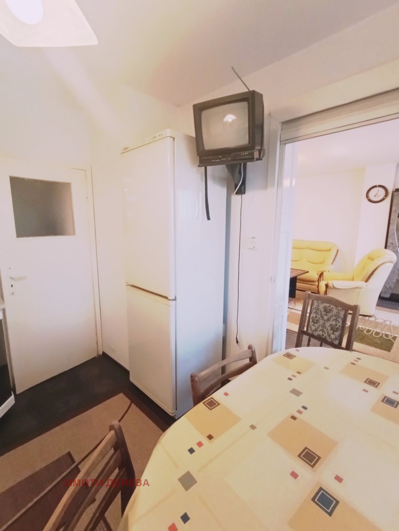 De vânzare  3 dormitoare Dobrici , Cralsca zona , 102 mp | 96210087 - imagine [6]
