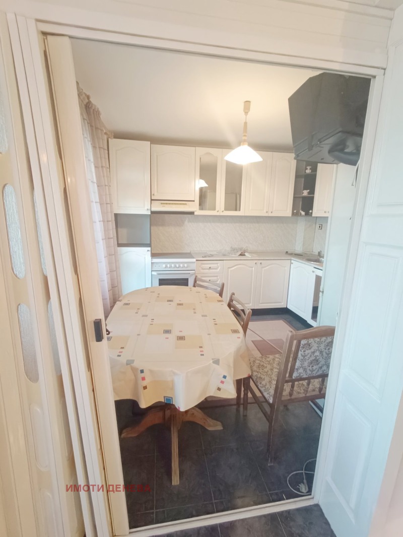 De vânzare  3 dormitoare Dobrici , Cralsca zona , 102 mp | 96210087 - imagine [5]