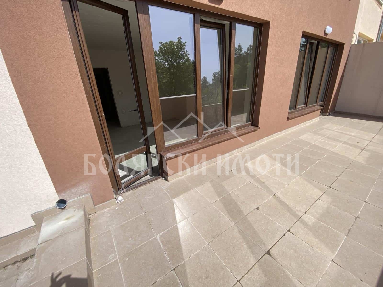 Продава 4-СТАЕН, гр. Велико Търново, Бузлуджа, снимка 2 - Апартаменти - 54022878