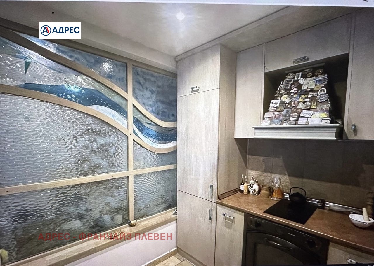 Продава 3-СТАЕН, гр. Плевен, Широк център, снимка 3 - Апартаменти - 54364058