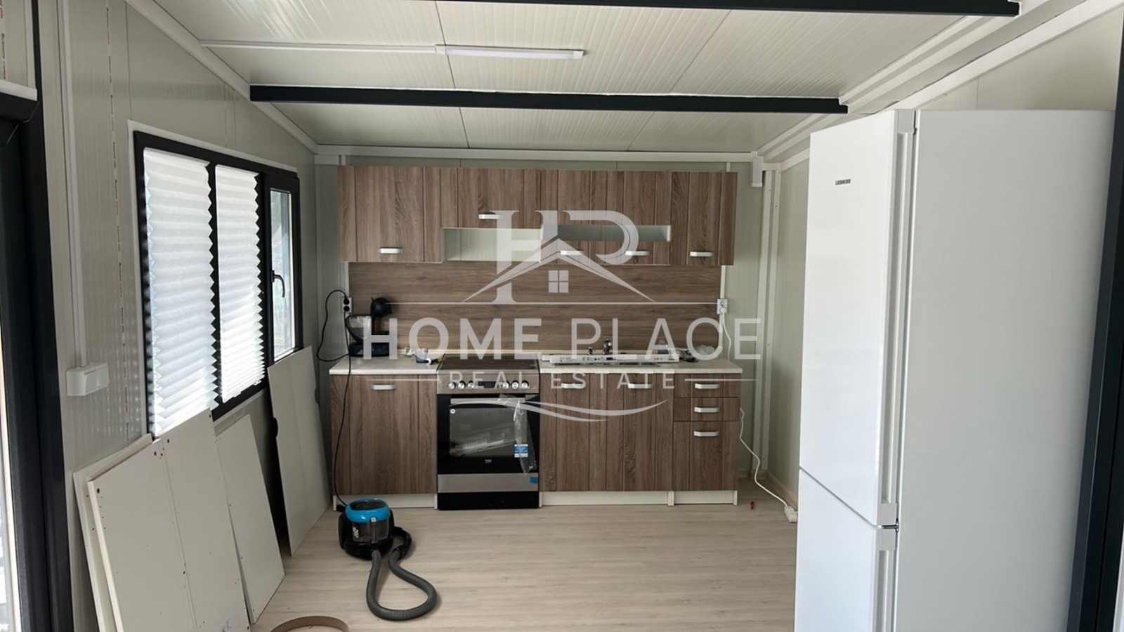 Продава КЪЩА, с. Млада гвардия, област Варна, снимка 10 - Къщи - 54191757