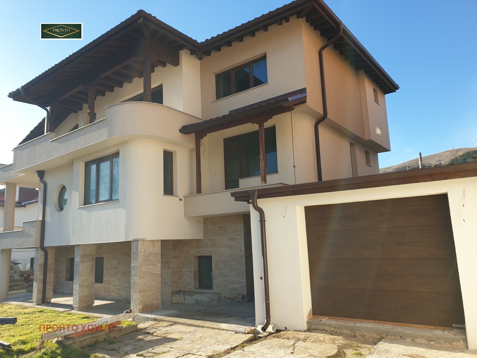 Продава КЪЩА, гр. Котел, област Сливен, снимка 3 - Къщи - 54843419