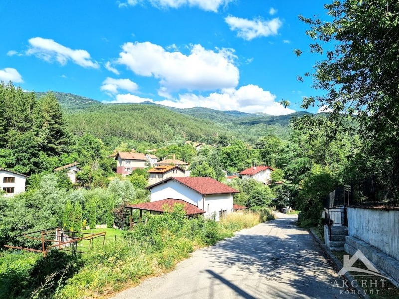 Продава КЪЩА в област Перник, с. Рударци - 126 кв.м / 206 000 € » 402 900.98 лв., АКСЕНТ КОНСУЛТ
