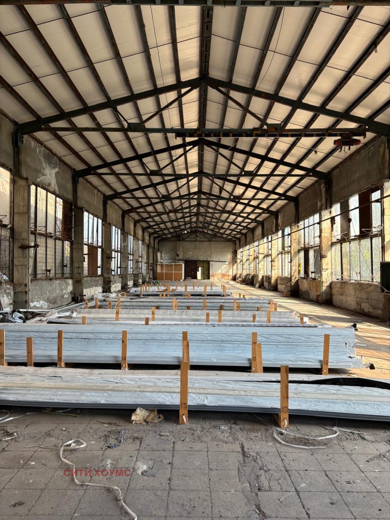 Продава ПРОМ. ПОМЕЩЕНИЕ в област Хасково, гр. Любимец - 1500 кв.м / 360 000 € » 704 098.80 лв., СИТИ ХОУМС