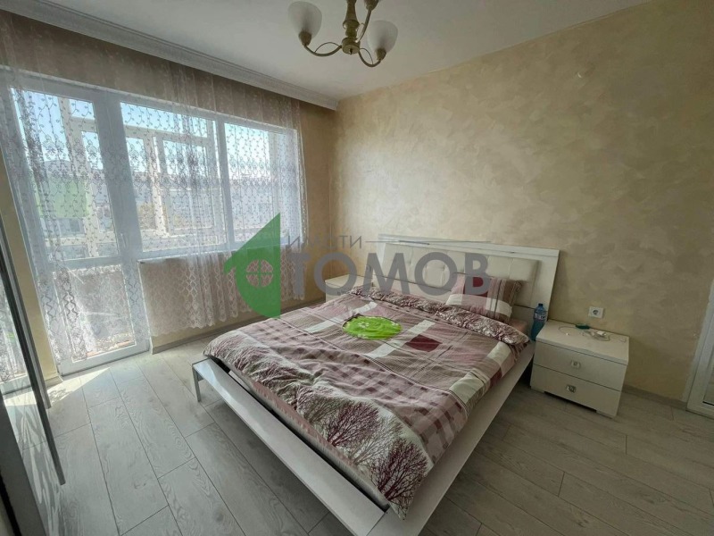 Продава 3-СТАЕН, гр. Шумен, Добруджански, снимка 6 - Aпартаменти - 39351631