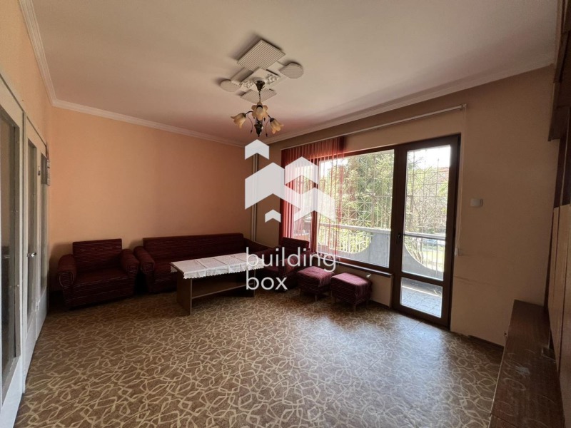 For Sale  2 bedroom Plovdiv , Trakiya , 92 sq.m | 52228327