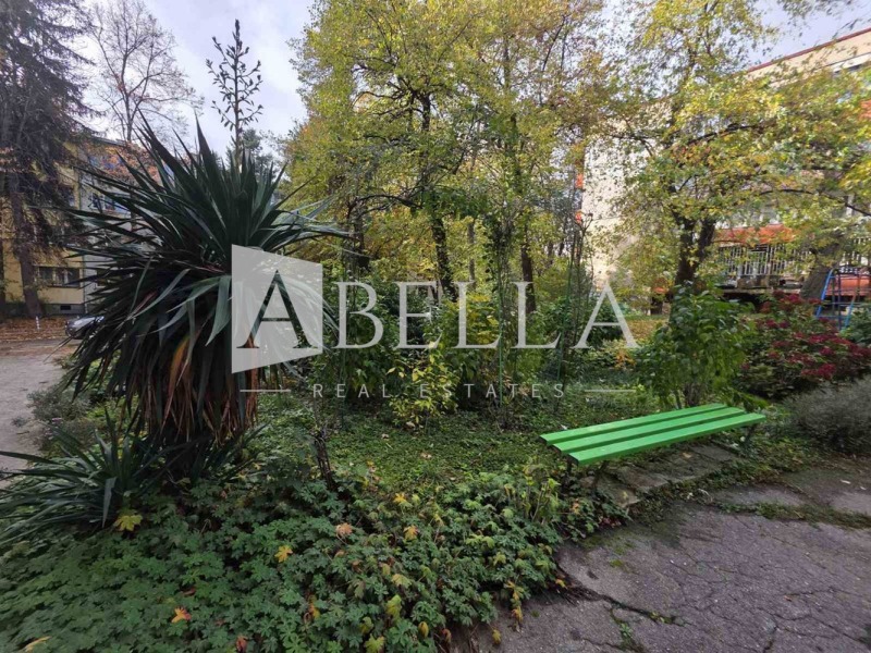 Продава 3-СТАЕН, гр. София, Лозенец, снимка 2 - Апартаменти - 52328823