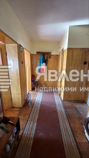 Продава ЕТАЖ ОТ КЪЩА, гр. Сопот, област Пловдив, снимка 2 - Етаж от къща - 54569939