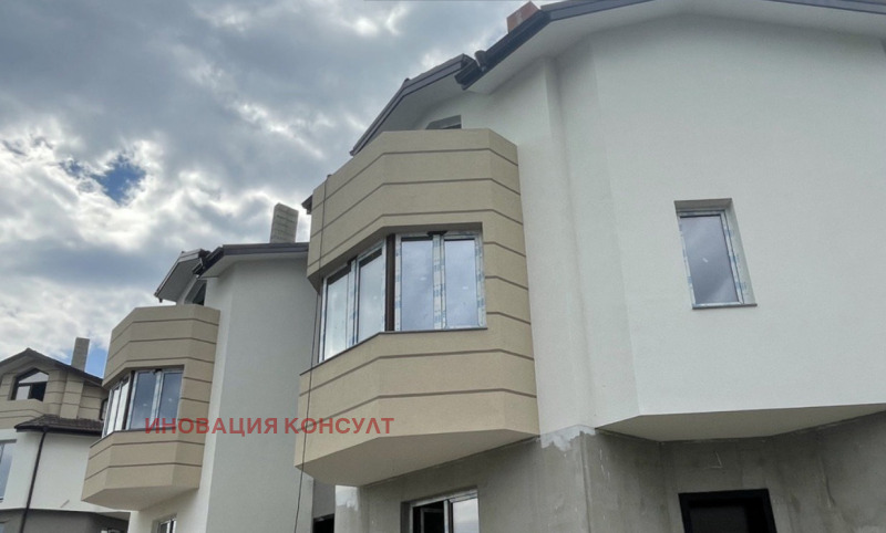 Te koop  Huis Sofia , m-t Detski grad , 262 m² | 31779779 - afbeelding [2]