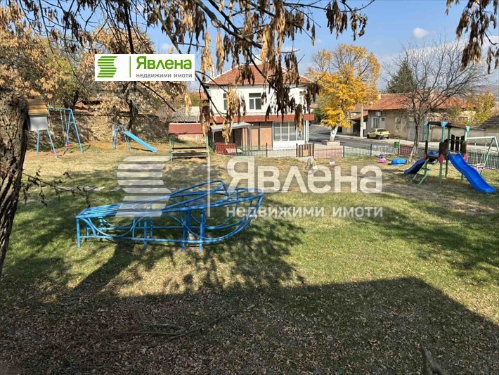 Продава КЪЩА, с. Боерица, област София област, снимка 12 - Къщи - 47794277