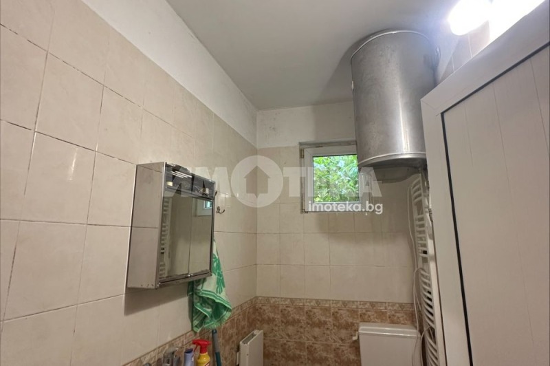 Na prodej  Dům oblast Pernik , Begunovci , 200 m2 | 11003411 - obraz [15]