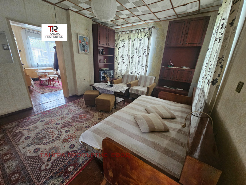 Te koop  Huis regio Pernik , Radomir , 70 m² | 89829748 - afbeelding [2]