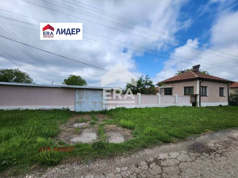 Продава КЪЩА, с. Бъзън, област Русе, снимка 15 - Къщи - 54762334