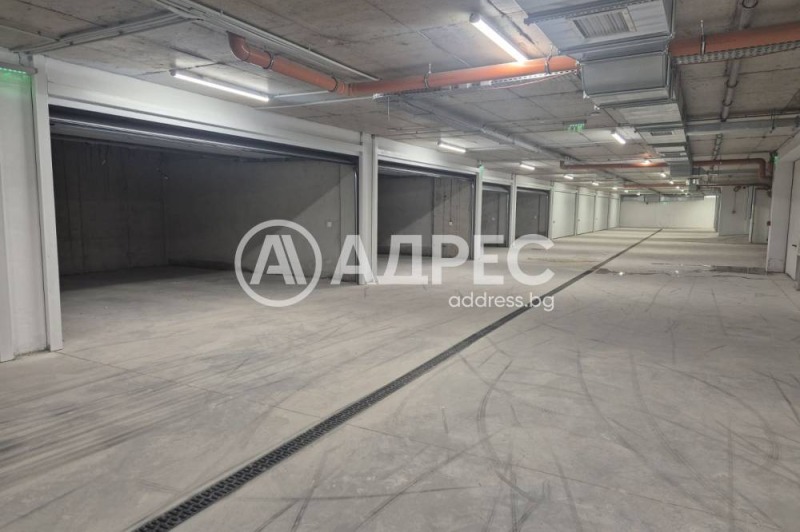 Продава ГАРАЖ, ПАРКОМЯСТО, гр. София, Връбница 2, снимка 4 - Гаражи и паркоместа - 53441812