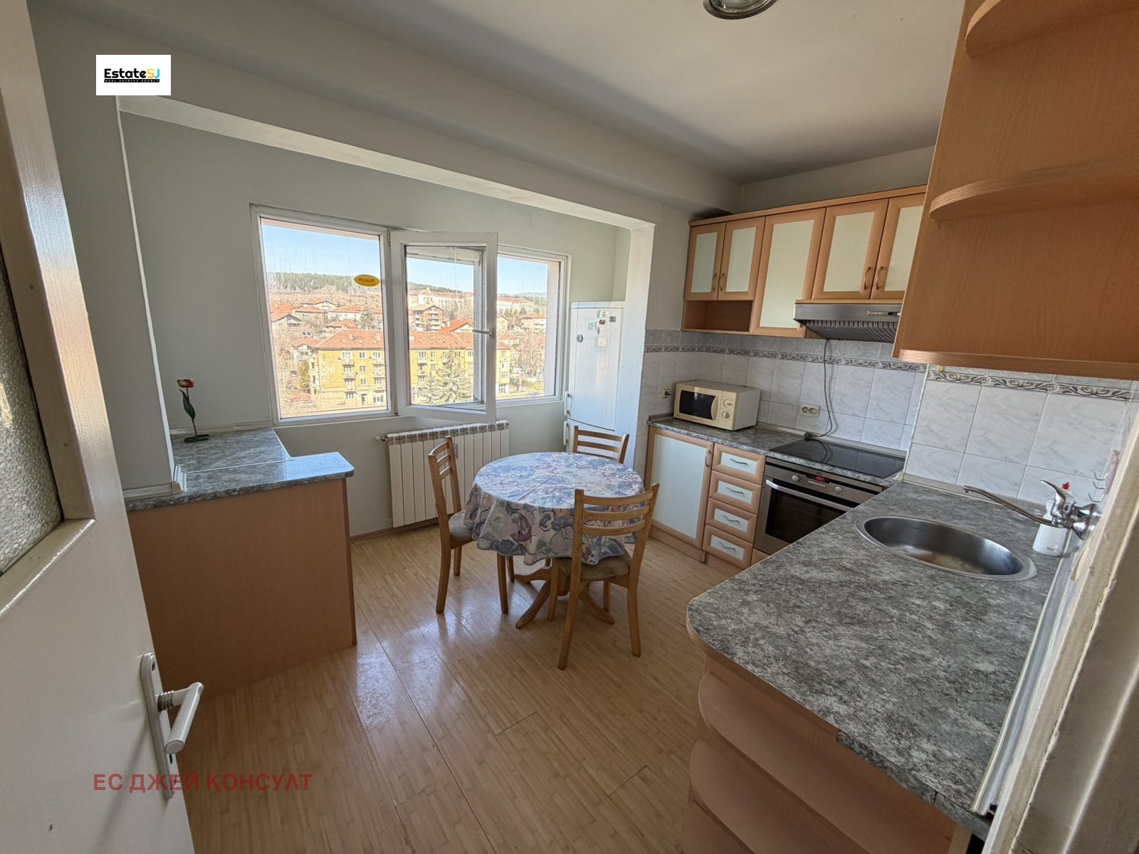 Продава 2-СТАЕН, гр. Перник, Димова махала, снимка 2 - Апартаменти - 54150862