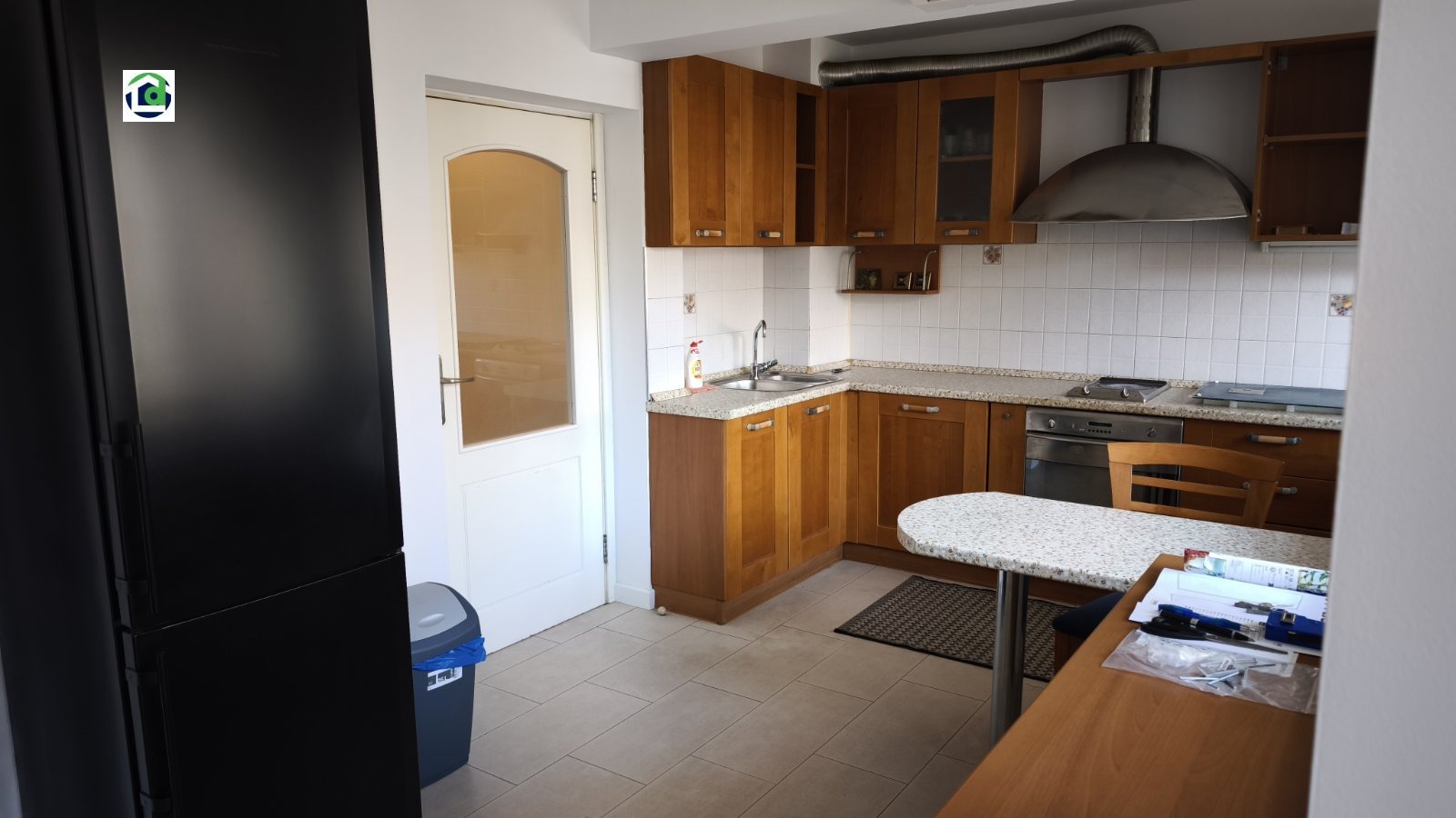 Продава 3-СТАЕН, гр. Варна, Център, снимка 2 - Апартаменти - 53681800