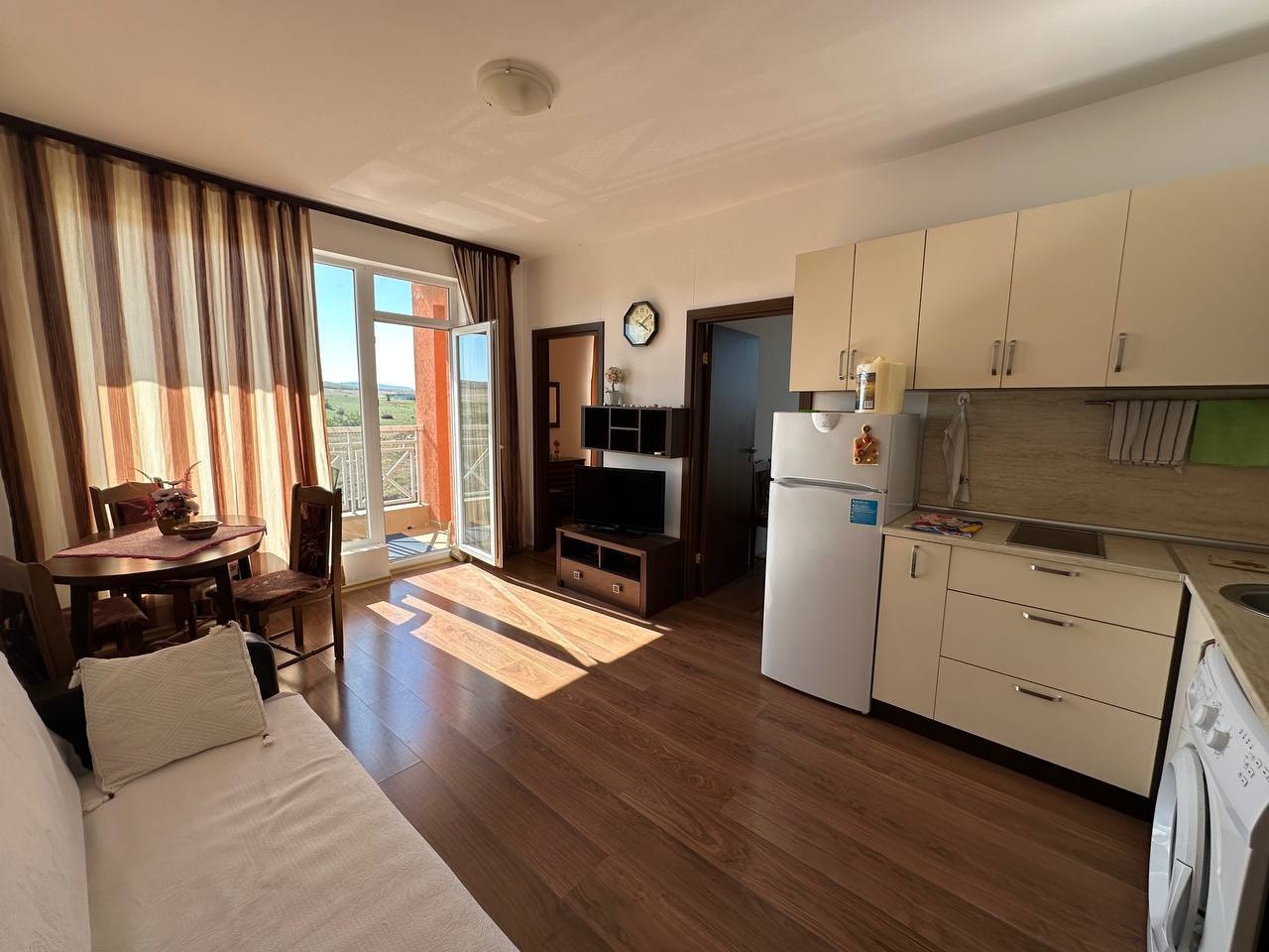 Продава 3-СТАЕН, к.к. Слънчев бряг, област Бургас, снимка 2 - Апартаменти - 53978313