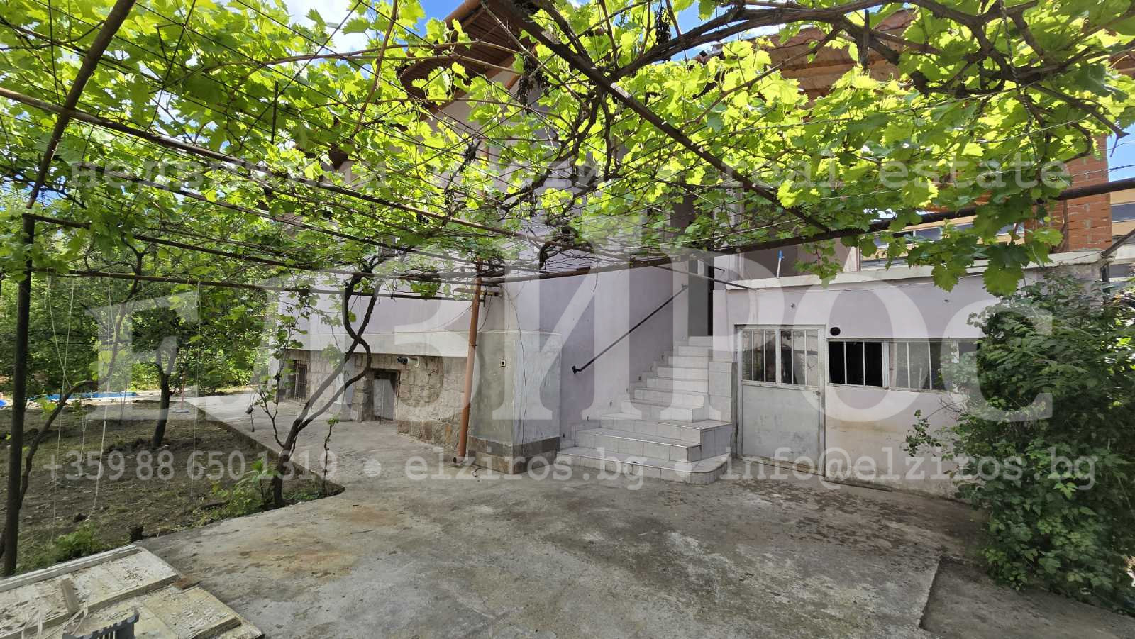 Продава КЪЩА, гр. Кюстендил, Център, снимка 14 - Къщи - 55009982