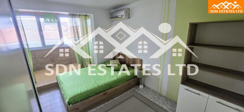De vânzare  Studio Stara Zagora , Țentâr , 40 mp | 91102629