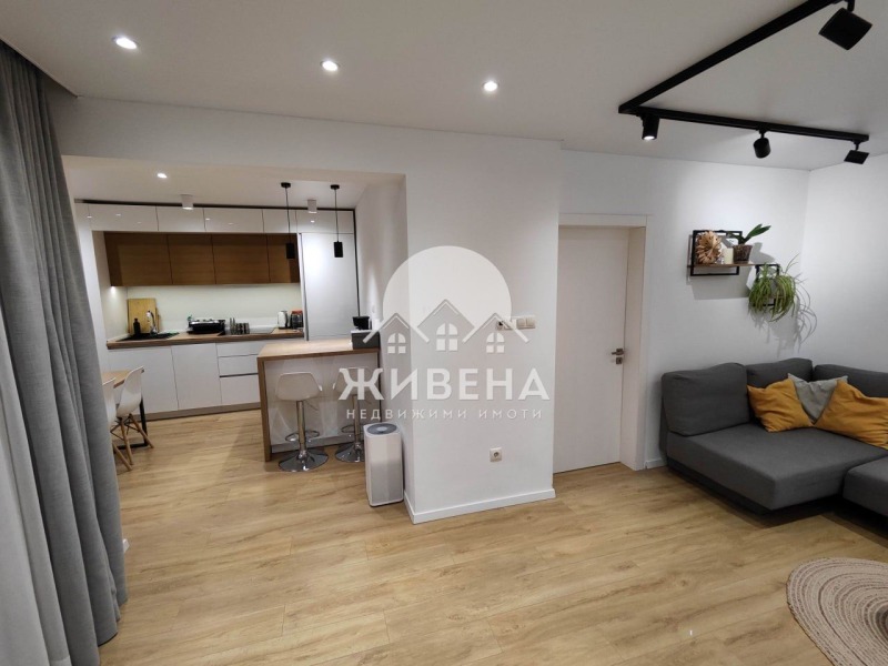 Myytävänä  2 makuuhuonetta Varna , Tsentar , 120 neliömetriä | 41356617 - kuva [2]