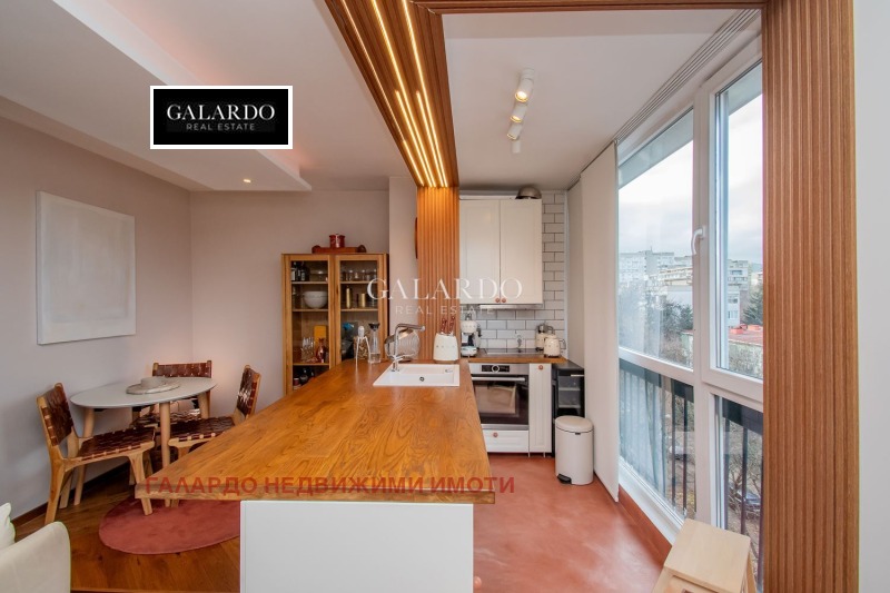 Продава 3-СТАЕН, гр. София, Хиподрума, снимка 3 - Апартаменти - 52796074