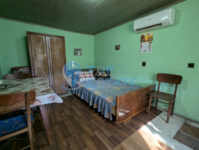 Продава КЪЩА, с. Поликраище, област Велико Търново, снимка 2 - Къщи - 52247397