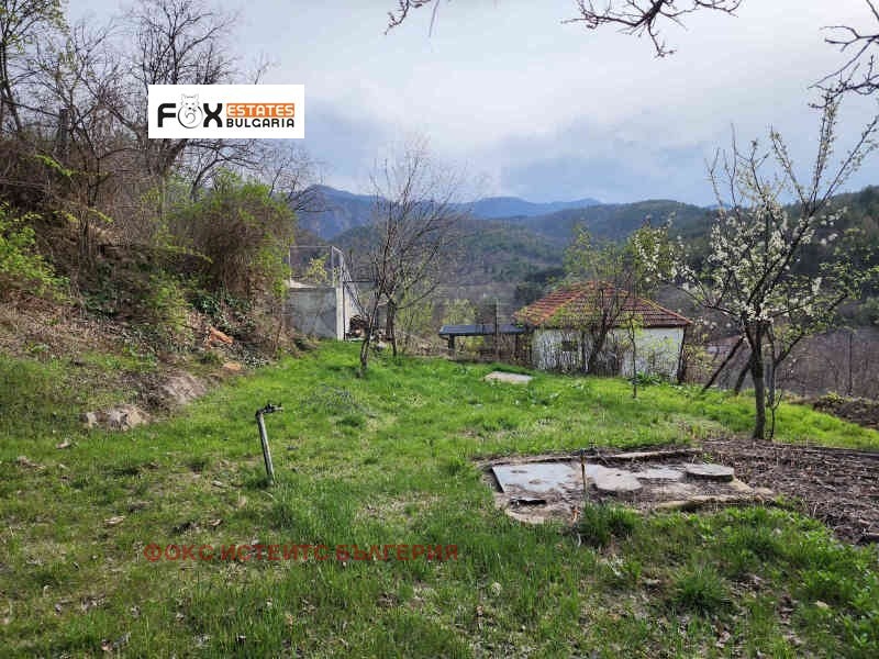 Продава КЪЩА, гр. Перущица, област Пловдив, снимка 5 - Къщи - 56415445