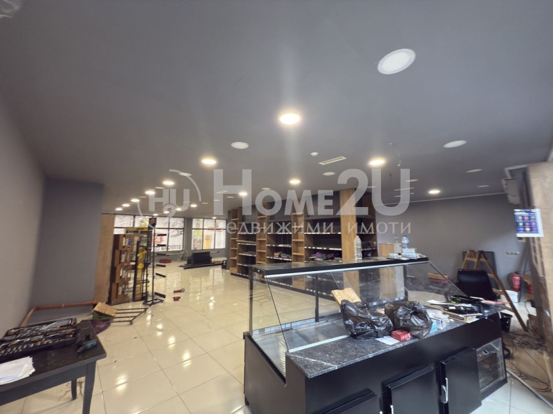 Продава  Магазин град Варна , Възраждане 3 , 187 кв.м | 45192403 - изображение [2]