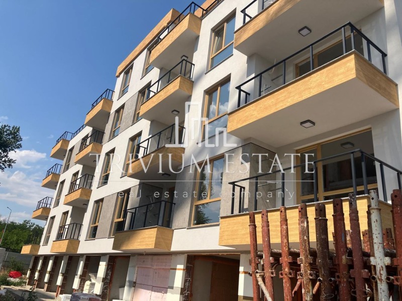À vendre  Studio Plovdiv , Hristo Smirnenski , 63 m² | 77612612