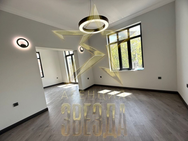 Продава  2-стаен, град Пловдив, Център •  270 000 EUR • ID 70852024 — holmes.bg - [1] 