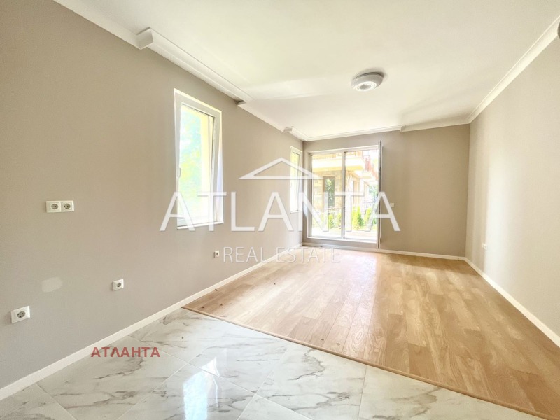 На продаж  1 спальня Варна , к.к. Св.Св. Константин и Елена , 62 кв.м | 79186337 - зображення [2]
