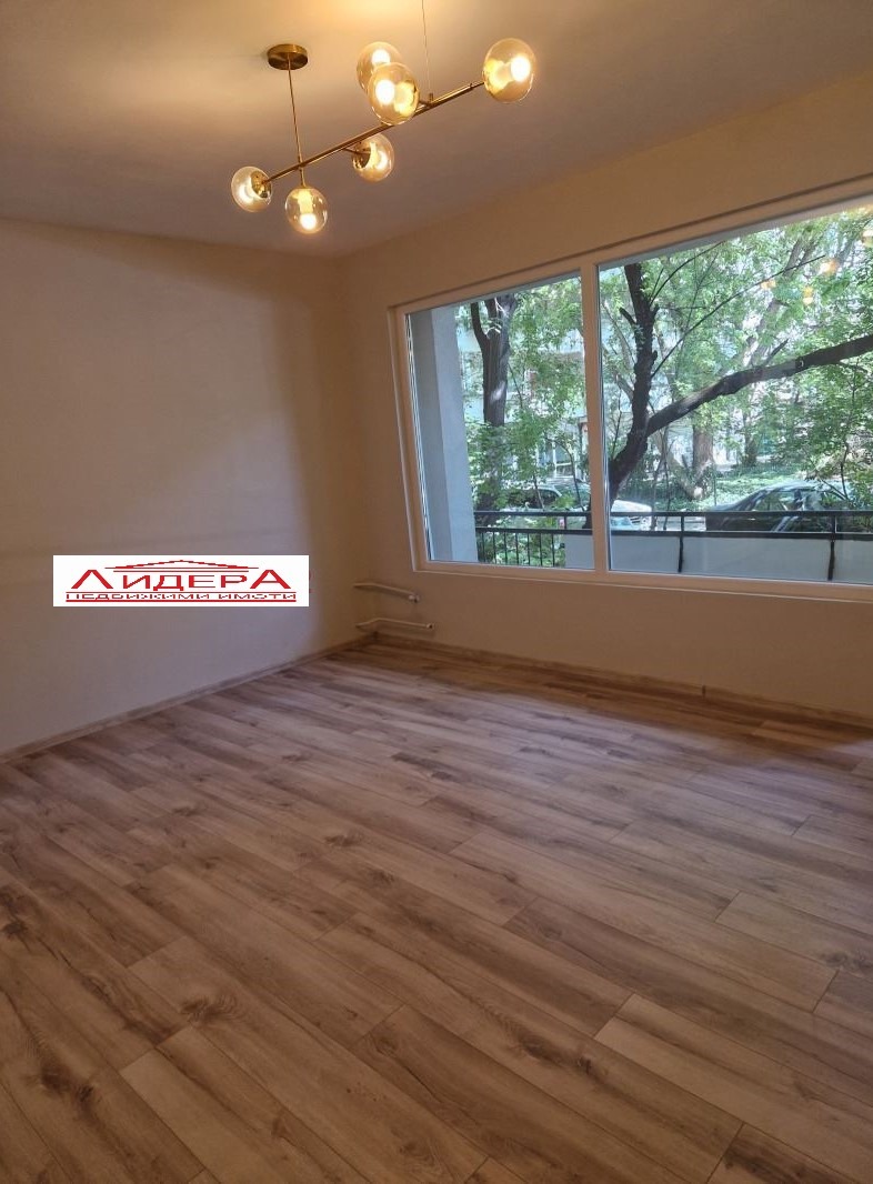 En venta  2 dormitorios Plovdiv , Marasha , 86 metros cuadrados | 32756059 - imagen [8]