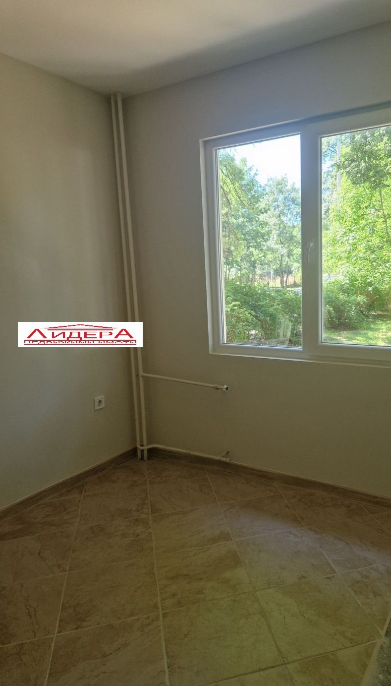 For Sale  2 bedroom Plovdiv , Marasha , 86 sq.m | 32756059 - image [3]