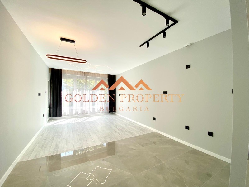 Продава  4-стаен град София , Надежда 1 , 90 кв.м | 82642255