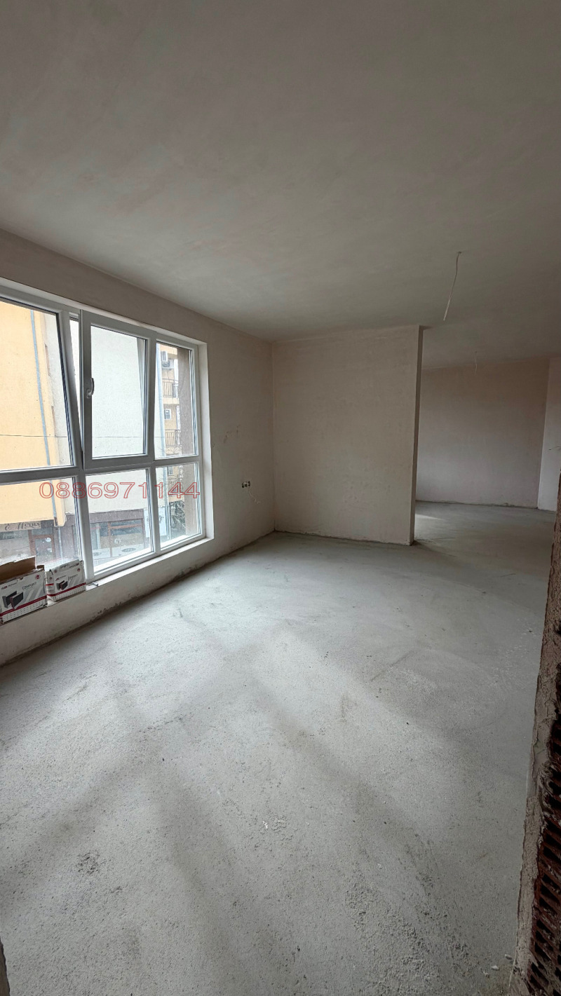 Продава 4-СТАЕН, гр. Благоевград, Еленово 1, снимка 10 - Апартаменти - 53496797