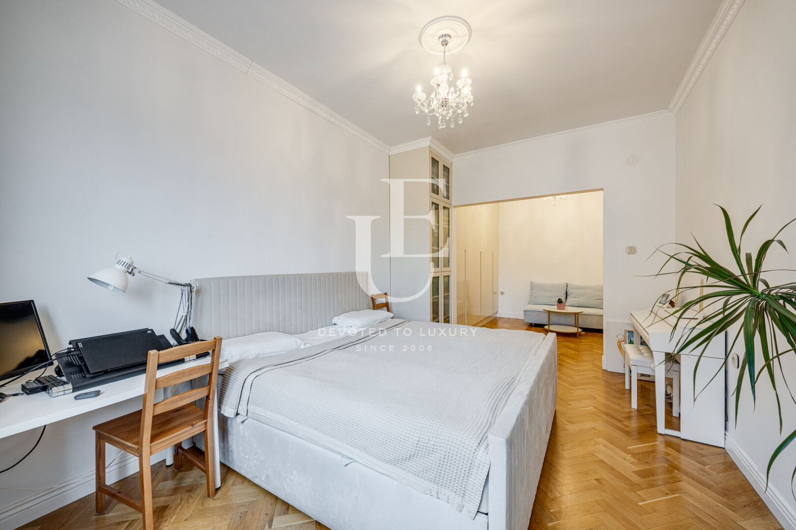 Продава 3-СТАЕН, гр. София, Център, снимка 6 - Апартаменти - 54732013