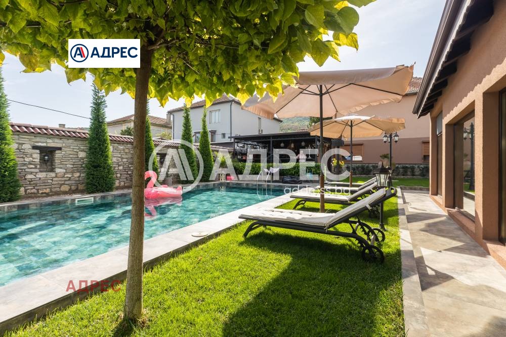 Продава КЪЩА, гр. Девня, област Варна, снимка 2 - Къщи - 47536648