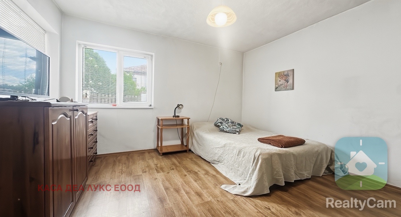 Продава КЪЩА, с. Стефан Караджа, област Добрич, снимка 10 - Къщи - 54992388