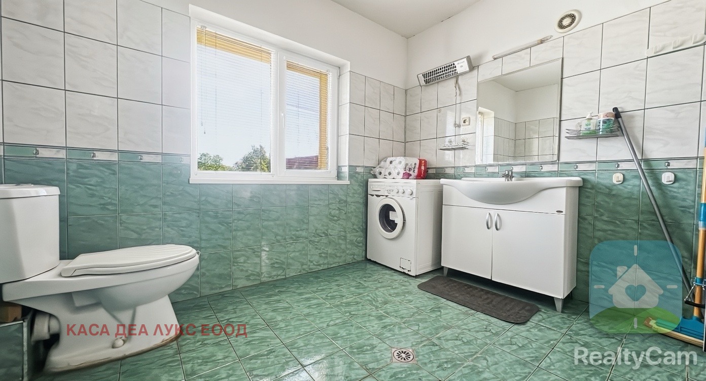 Продава КЪЩА, с. Стефан Караджа, област Добрич, снимка 16 - Къщи - 54992388