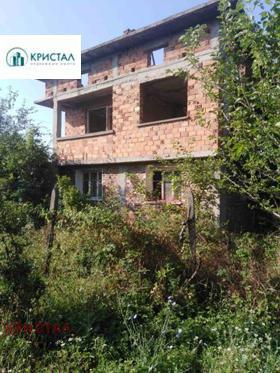 Продажба на имоти в с. Горна махала, област Пловдив - изображение 1 