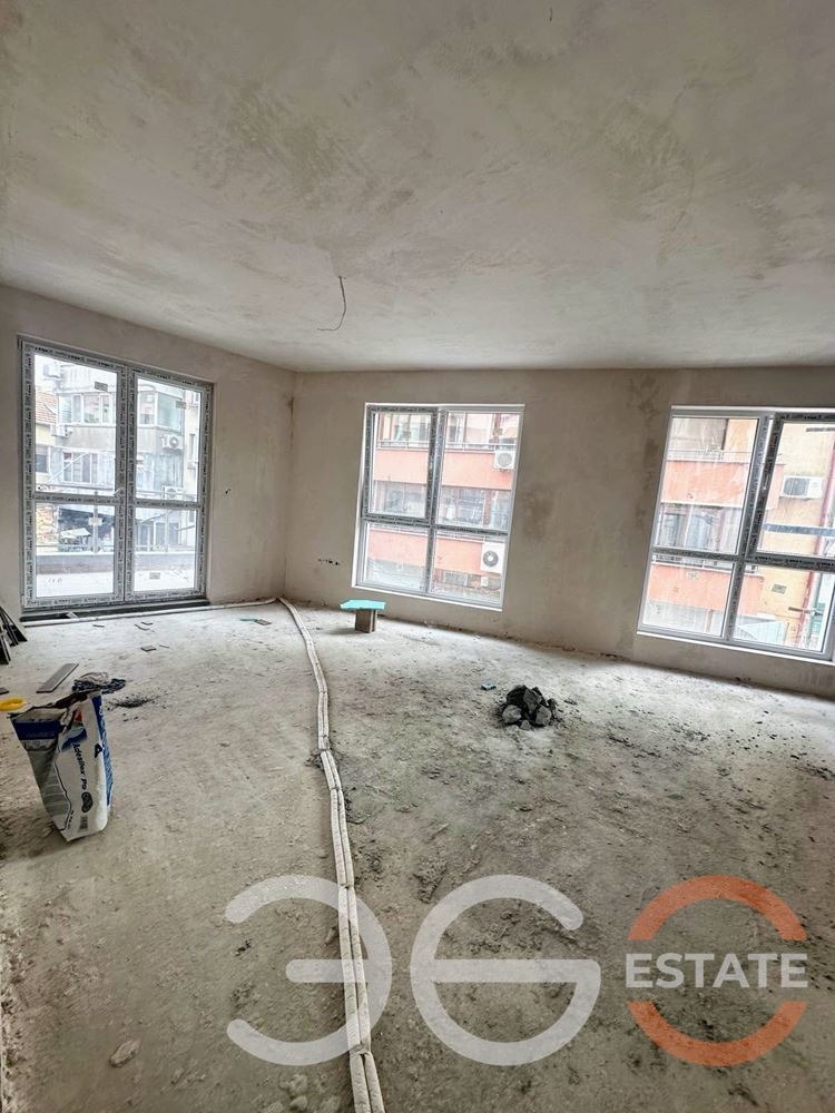 Продава 2-СТАЕН, гр. Варна, Погреби, снимка 2 - Апартаменти - 54562519