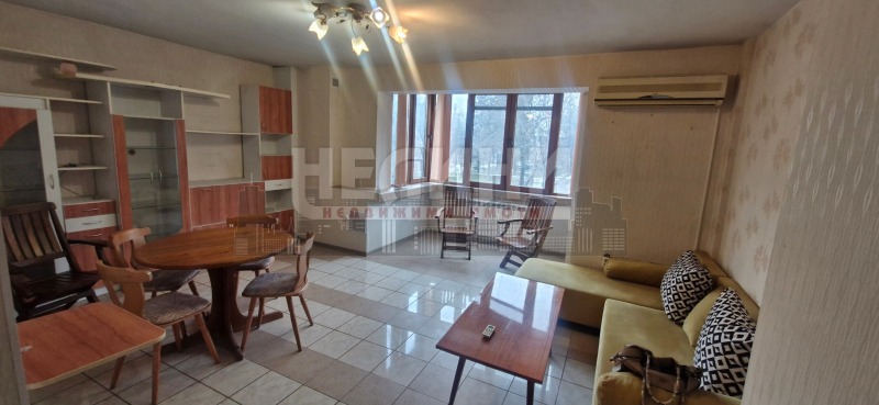 Продава 3-СТАЕН, гр. Русе, Възраждане