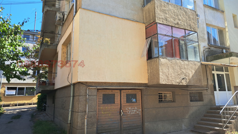 Продава 4-СТАЕН, гр. Ловеч, Център, снимка 13 - Апартаменти - 52780430