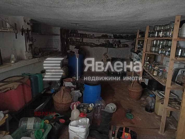 Продава КЪЩА, с. Долно Камарци, област София област, снимка 8 - Къщи - 53881296