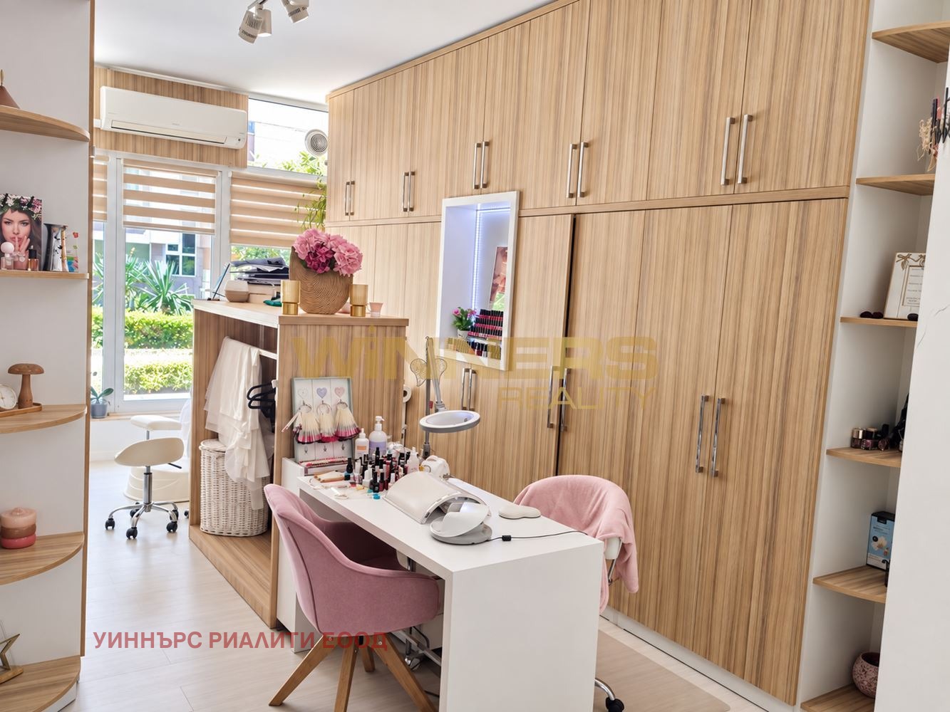 Продава МАГАЗИН, гр. Бургас, Зорница, снимка 2 - Магазини - 56003309