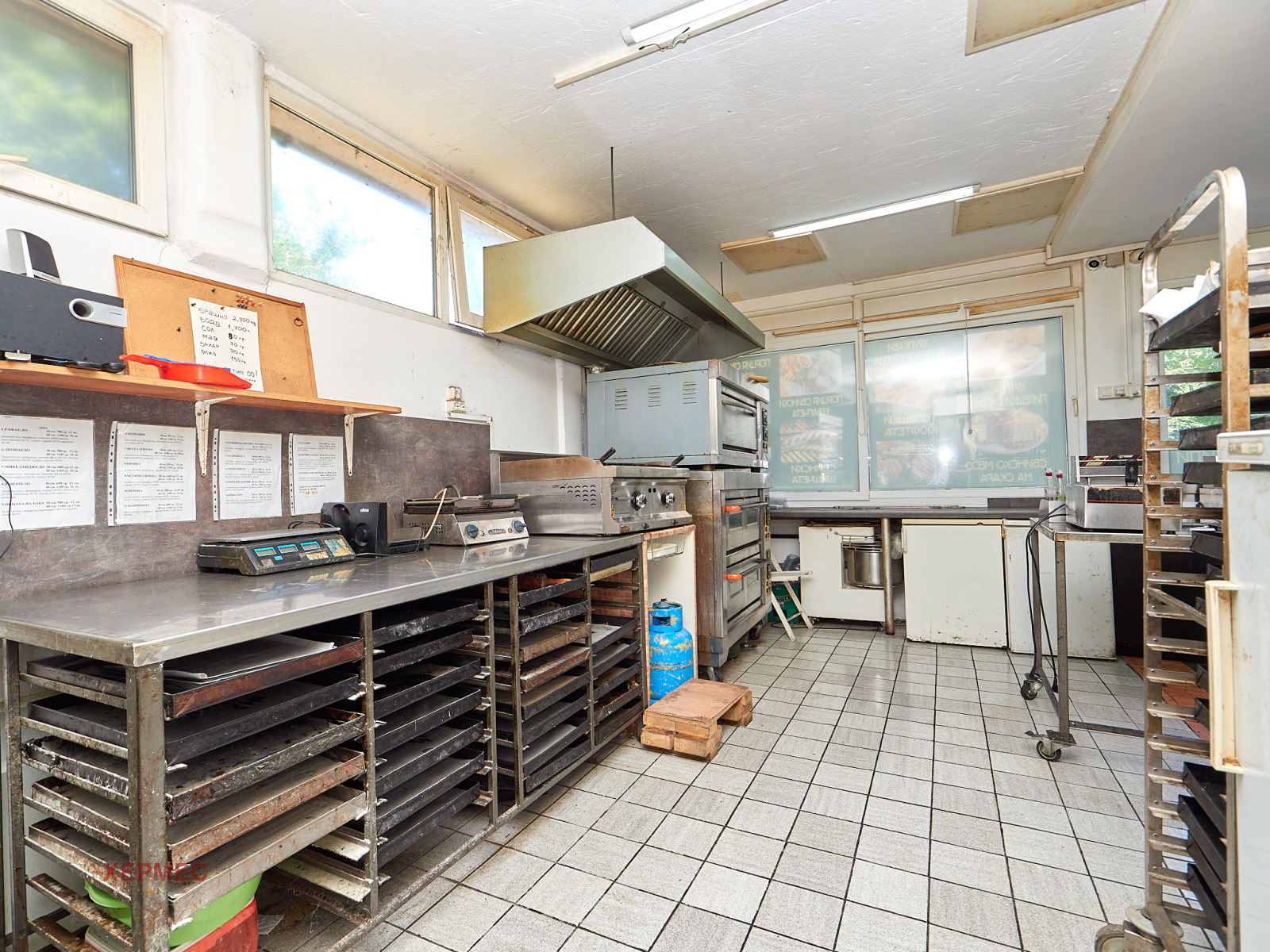 Продава ЗАВЕДЕНИЕ, гр. Бургас, Зорница, снимка 14 - Заведения - 55105849