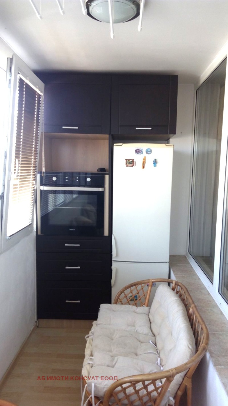 Продава 3-СТАЕН, гр. София, Лагера, снимка 4 - Апартаменти - 52775056