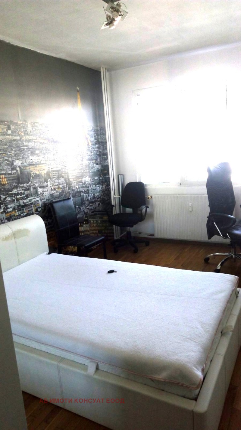 Продава 3-СТАЕН, гр. София, Лагера, снимка 5 - Апартаменти - 52775056